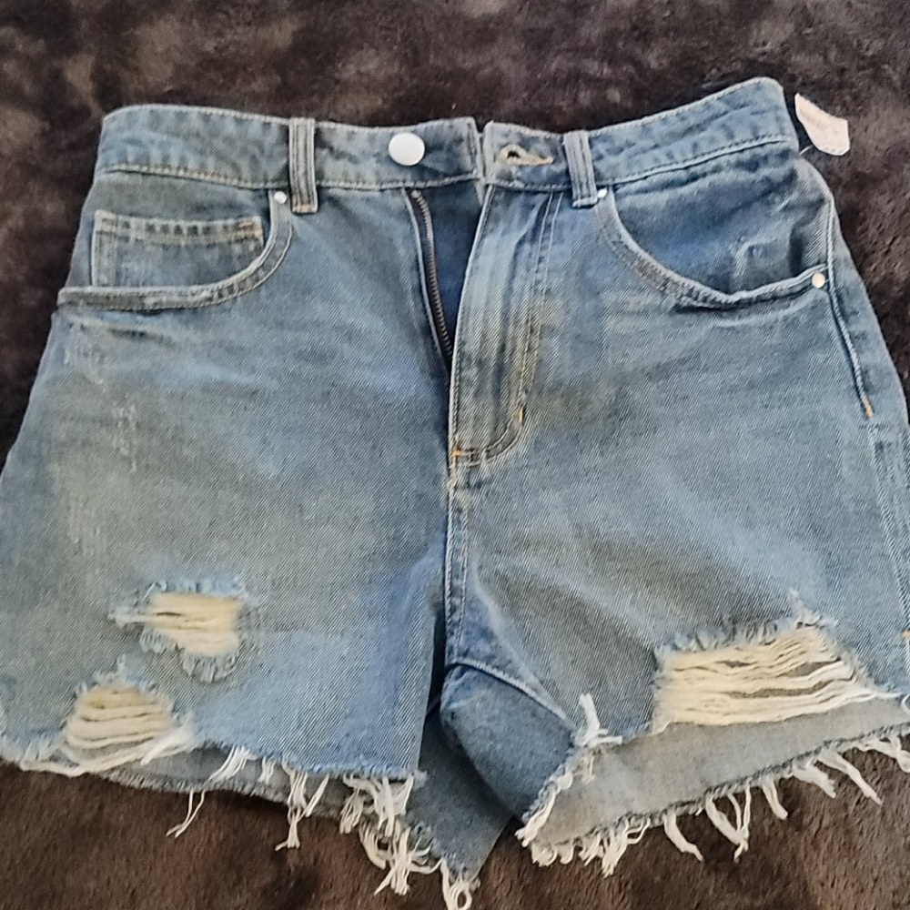 NWT! High rise jean shorts
